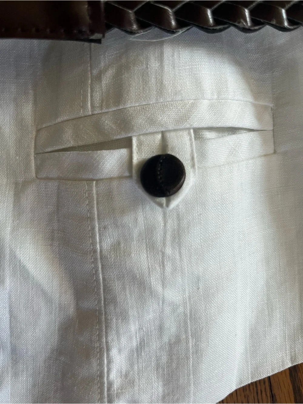 Vintage 90s Sharagano Studio White 100% Linen Button-Up Vest with Brown Belt